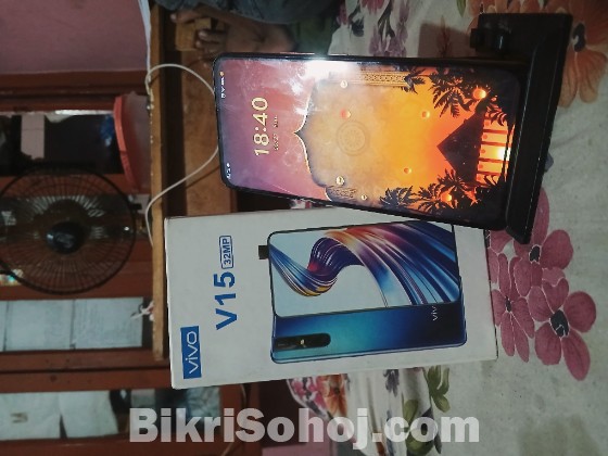 Vivo V15